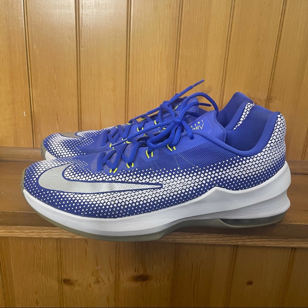 Nike Air Max Infuriate Low White Blue Basketball Shoes Size 11